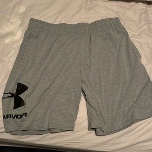 UNDER ARMOR - Grey athletic cotton short